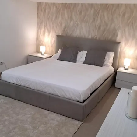 Rosasco House-3
